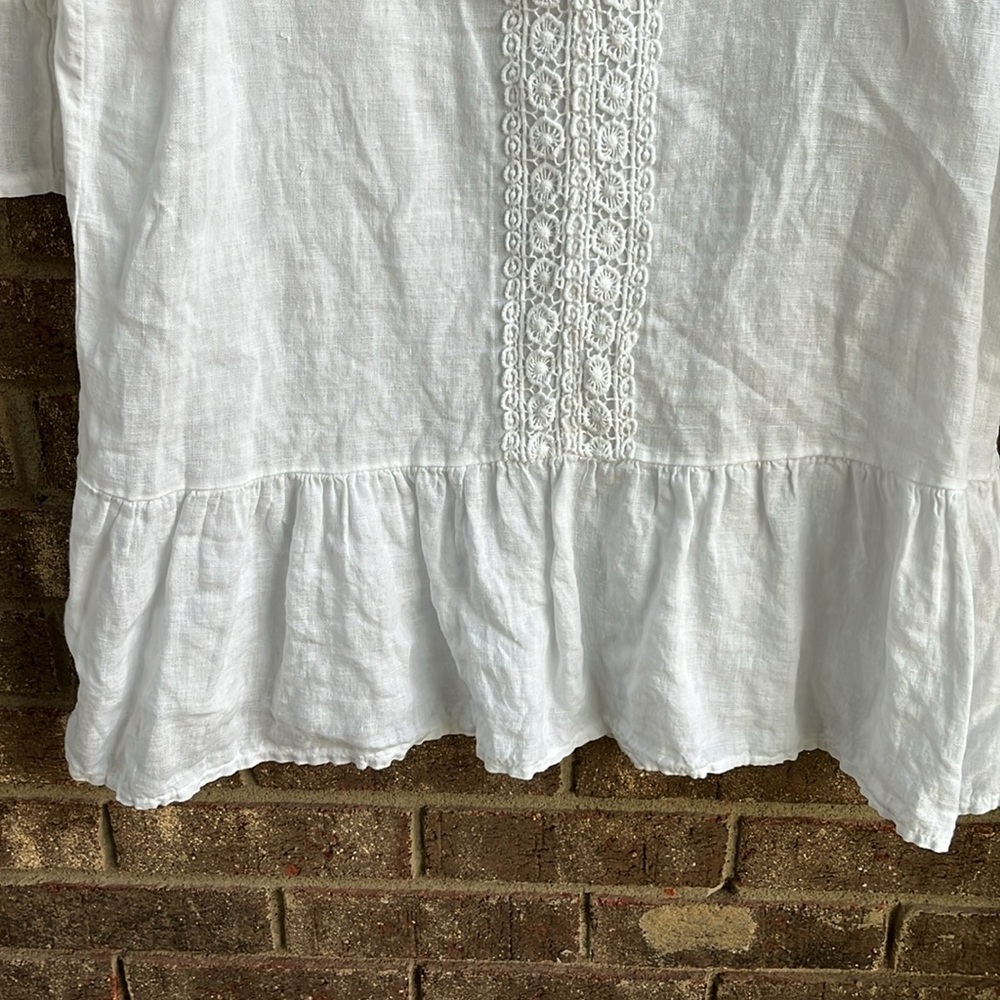 Women's White Linen V-Neck Tunic with Crochet Trim - Picture 4 of 8